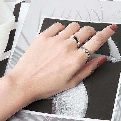 Sterling Silver Sleek Black Ring